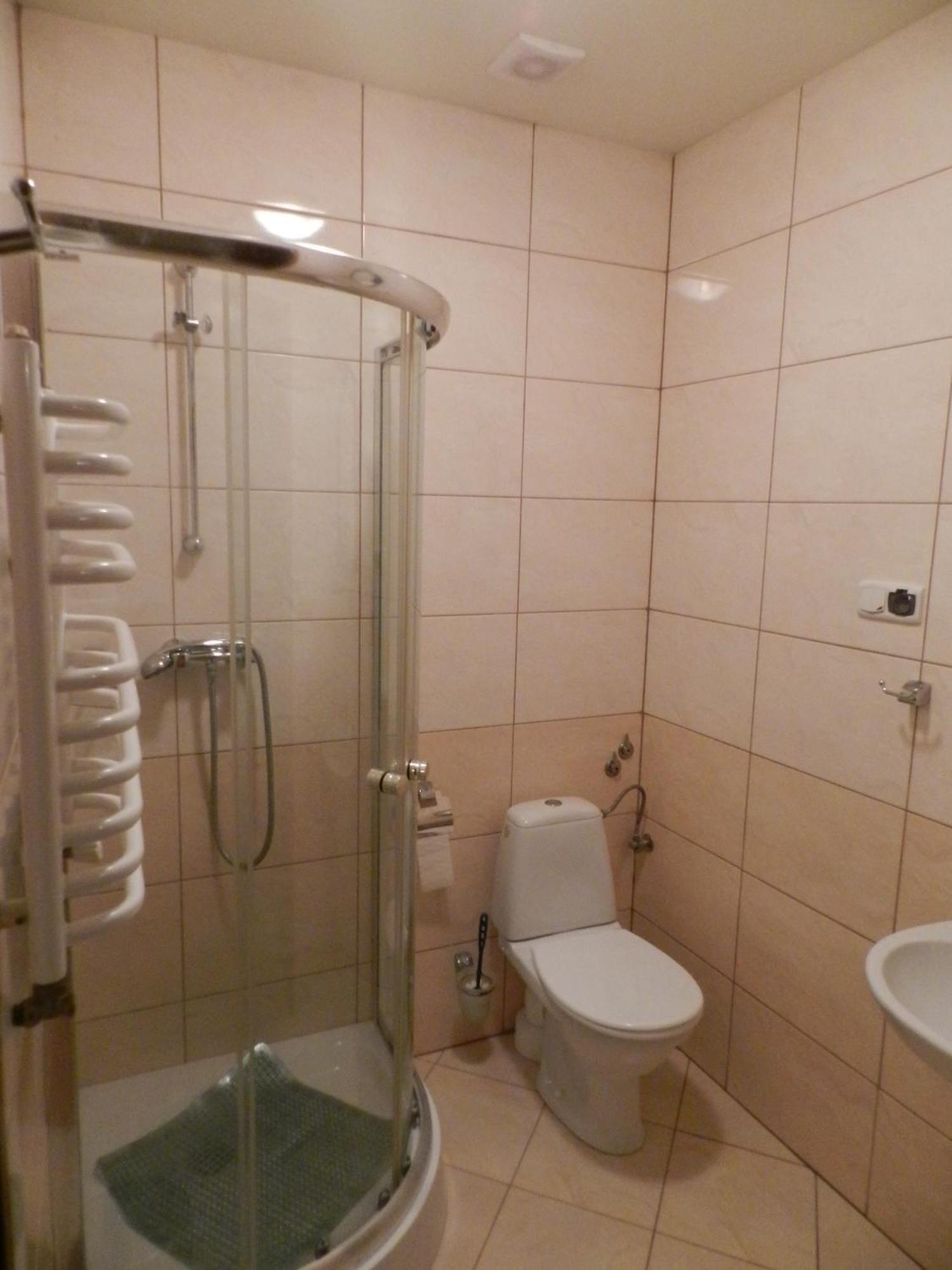 Hotel Dom Pielgrzyma Kalwaria Zebrzydowska Zimmer foto
